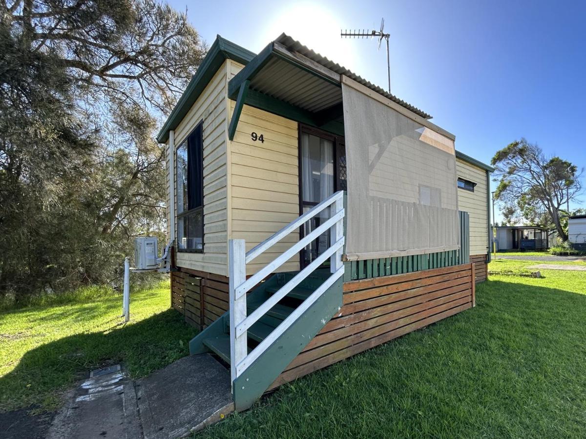 Surfrider Caravan Park Hotel Shellharbour Room photo